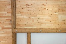 Lade das Bild in den Galerie-Viewer, Holzpaneel zum Kleben – Design Tiroler Zirbe
